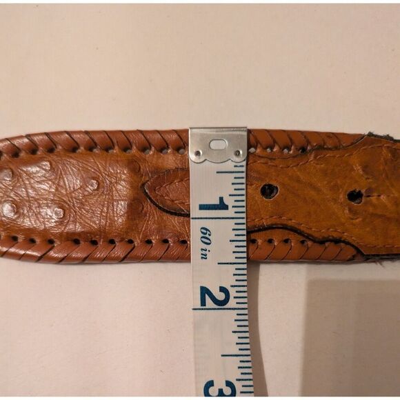 Vintage Leather Conch Scalloped Medallion Western Belt, 45  Vintage Leather Conch Scalloped Medallion Western Belt, 45-52\